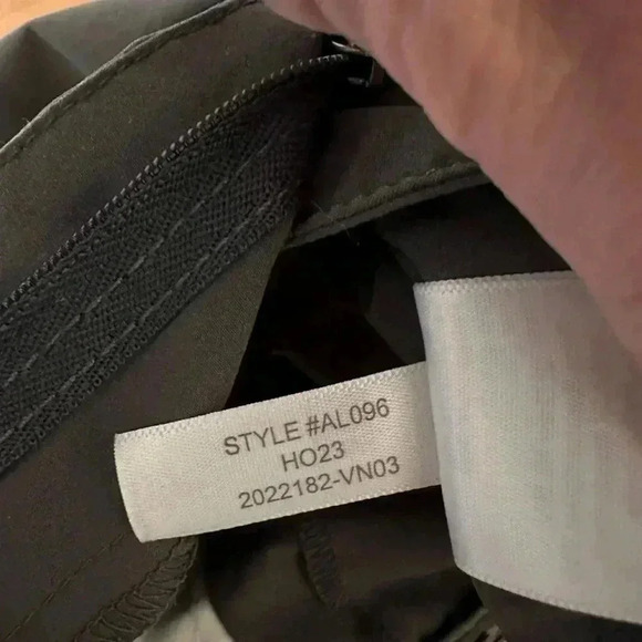 J.Crew Factory 9" Tech Shorts Grey Moisture Wicking Stretch - Picture 7 of 7